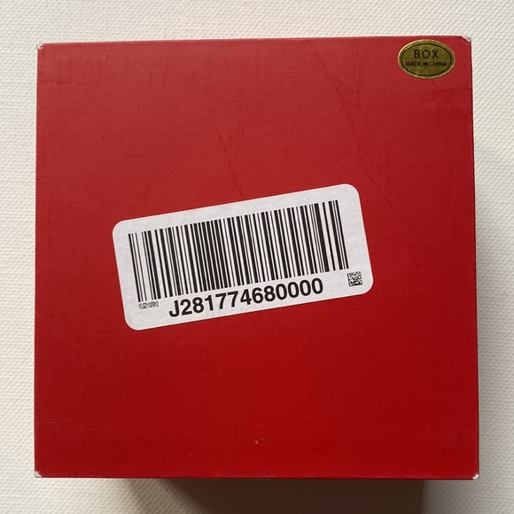 Liz Claiborne Mother of Pearl Expansion Band Watch, NIB - Picture 9 of 9